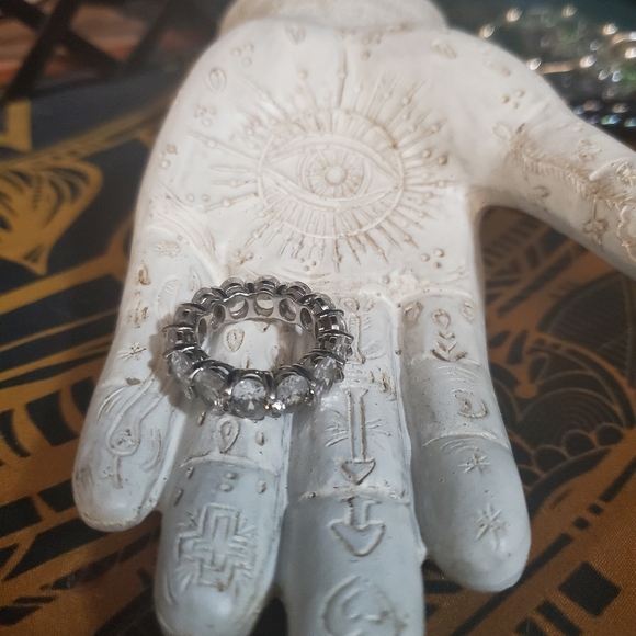 VINTAGE Beautiful high quality cubic zirconia ring size 7 - Picture 2 of 3